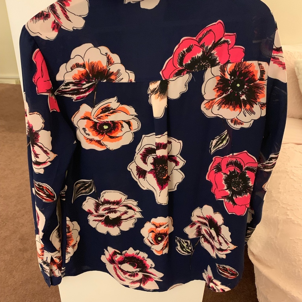 NWOT Express long-sleeve button down blouse